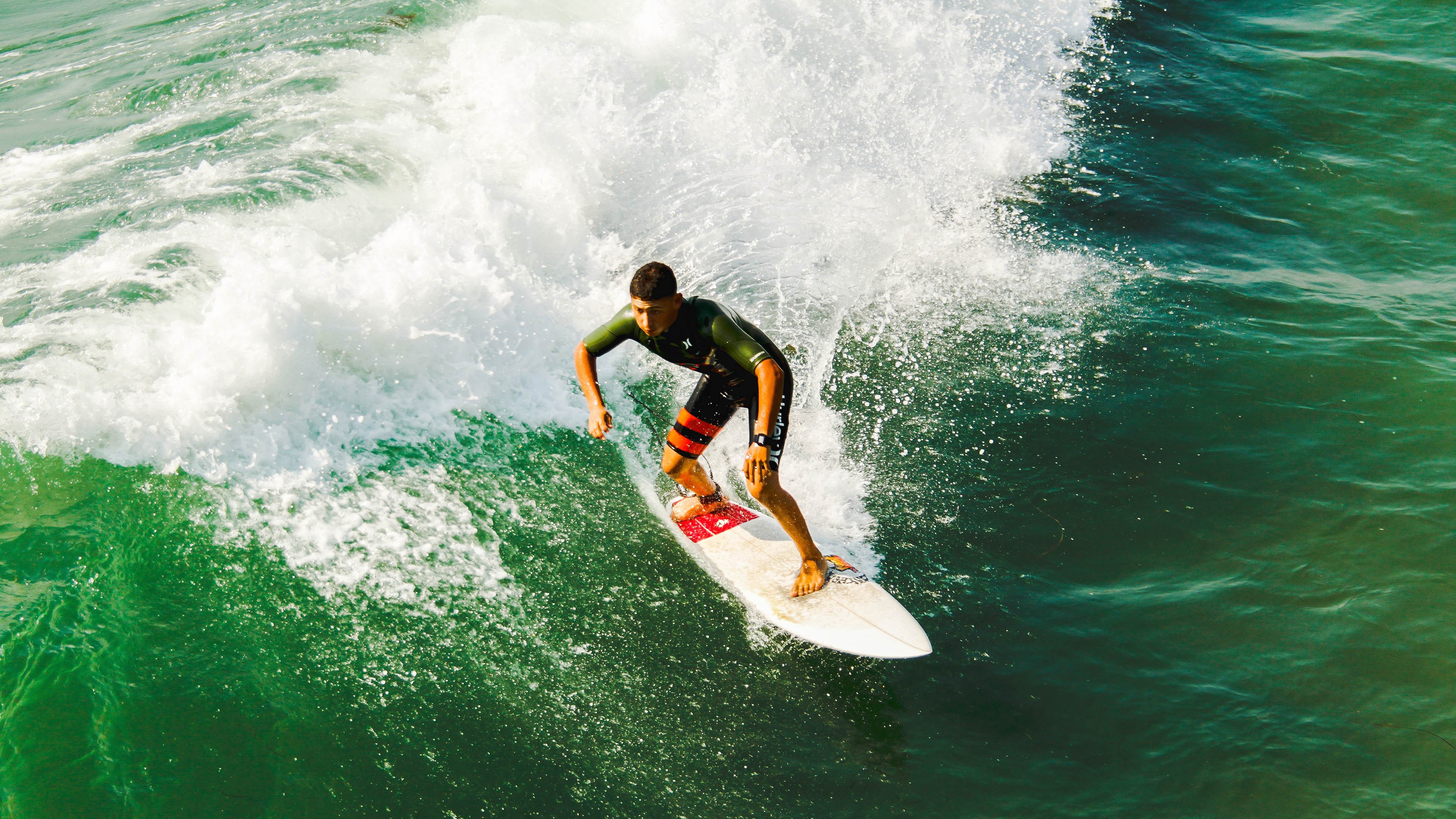 美洲杯劲战不断：绝杀那一瞬间令人心跳加速，美洲杯决赛用球