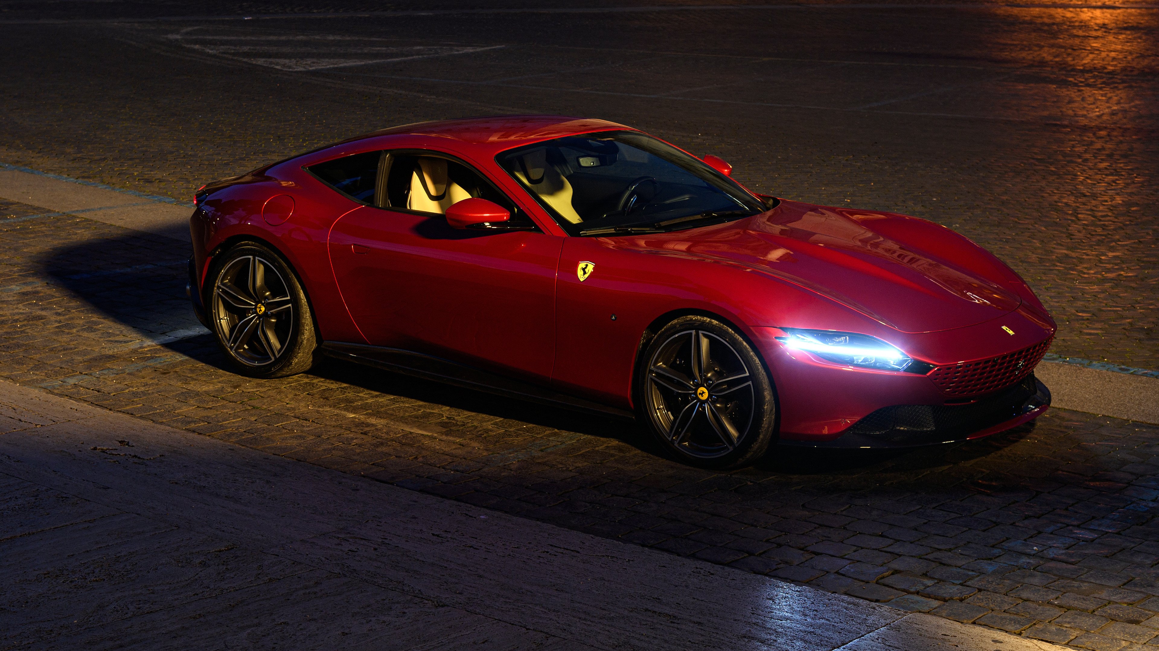 开云网站-新加坡骑手Rachael Leong在Jumping World Challenge中获得总冠军，展现出色骑术。